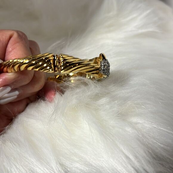 Good Tone Vintage Hinged Bracelet with Rhinestone Jaguars and Green Eyes.WA269 - Picture 4 of 6